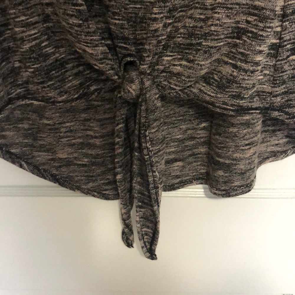 Sweater - Picture 4 of 4